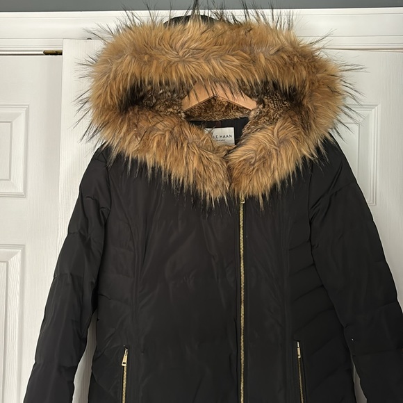 Cole Haan Women's Essential Down Coat With Faux Fur Lined & Trimmed Hood - Picture 3 of 7